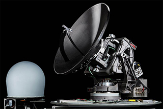 ASTG utvecklar och säljer stabiliserade antenner för satellitkommunikation. Fokus ligger främst på marina applikationer. Bilden visar antennen C2SAT Ku100MIL.