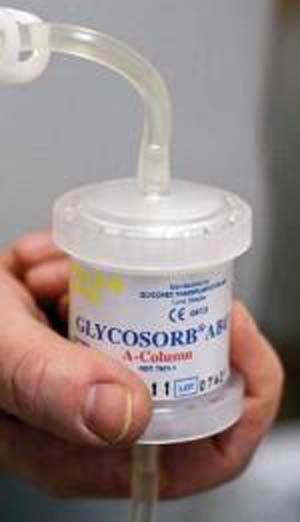 Glycorex kolonn Glycosorb-AB0 möjliggör organtransplantationer över blodgruppsgränserna. Produkten, som ansluts till existerande utrustning på sjukhuset, avlägsnar de blodgruppsspecifika antikropparna hos patienten.